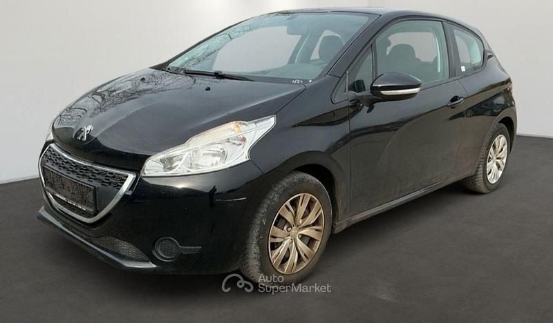 Usata Peugeot 208 83 CV (61 kW) 2014 Nero Utilitaria