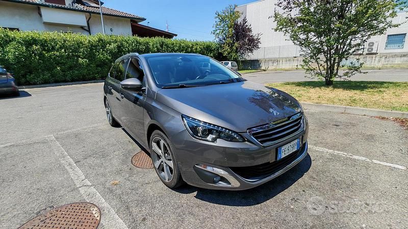 Usata Peugeot 308 SW Allure 120 CV (88 kW) 2016 Grigio Station wagon