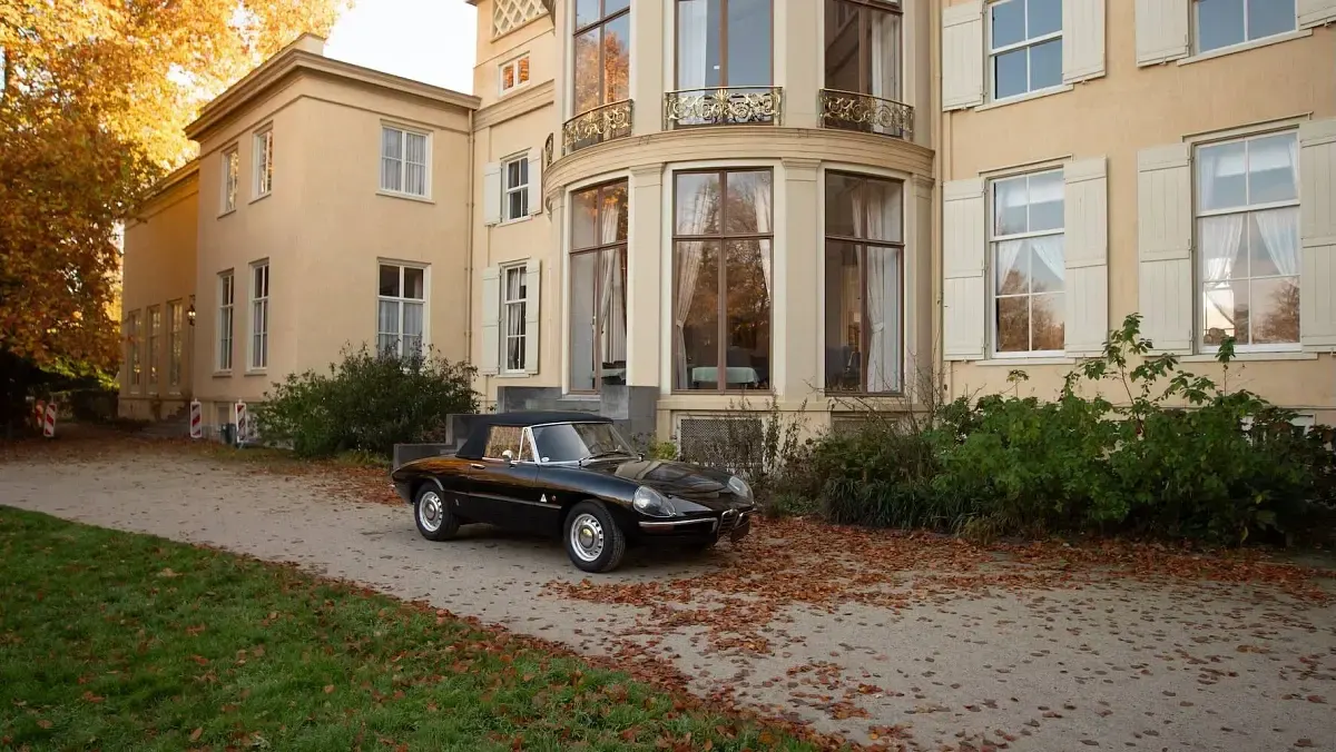 Usata Alfa Romeo Spider 109 CV (80 kW) 1966 Nero Cabrio