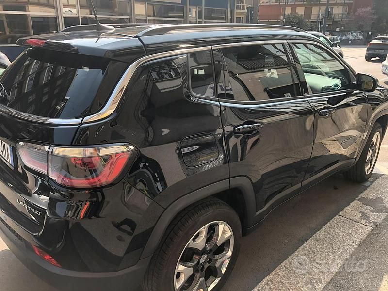 Usata Jeep Compass Limited 170 CV (125 kW) 2020 Nero SUV