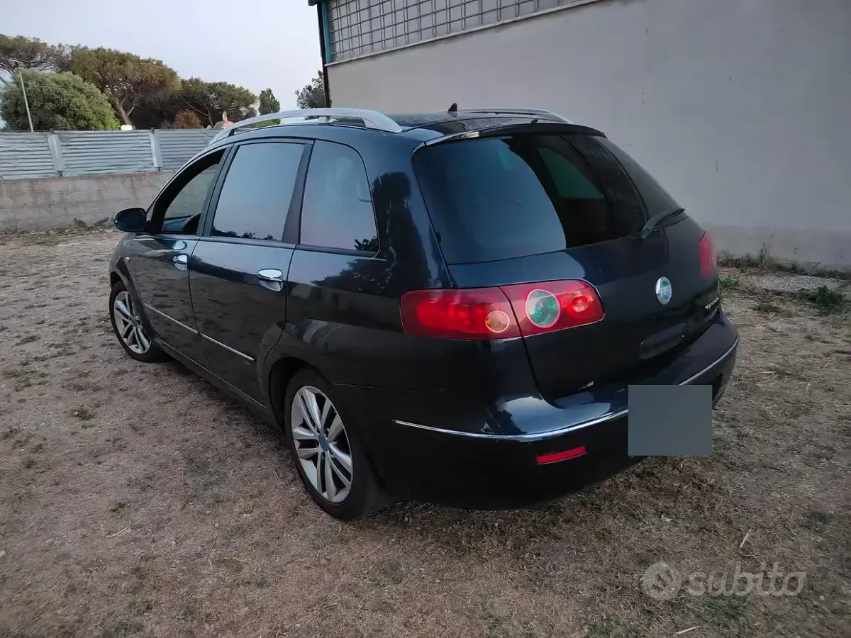 Usata Fiat Croma 150 CV (110 kW) 2007 Blu Station wagon