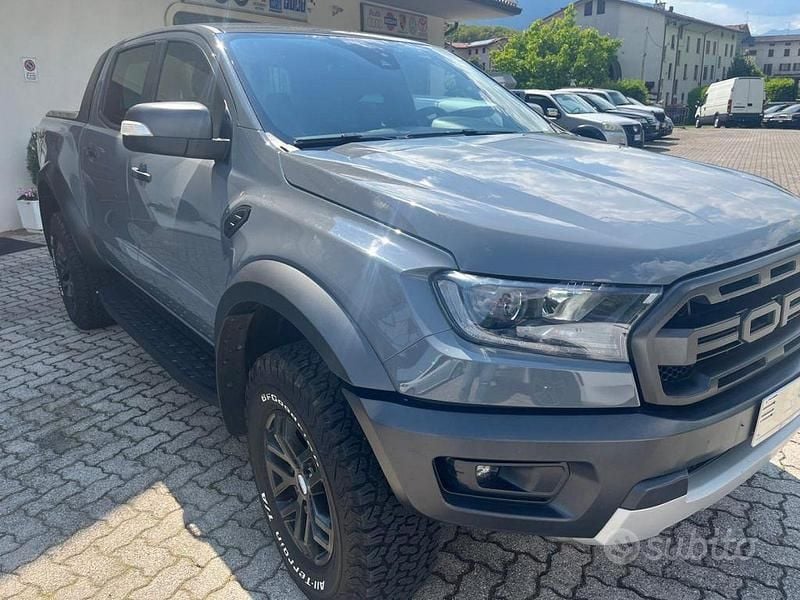 Usata Ford Ranger Raptor 213 CV (156 kW) 2020 Grigio Pick-up