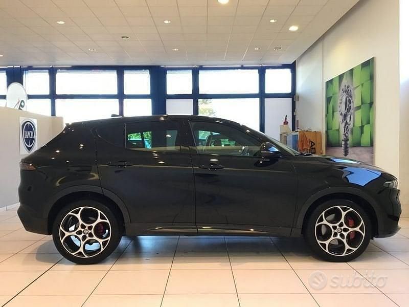 Usata Alfa Romeo Tonale Veloce 280 CV (205 kW) 2025 Nero SUV