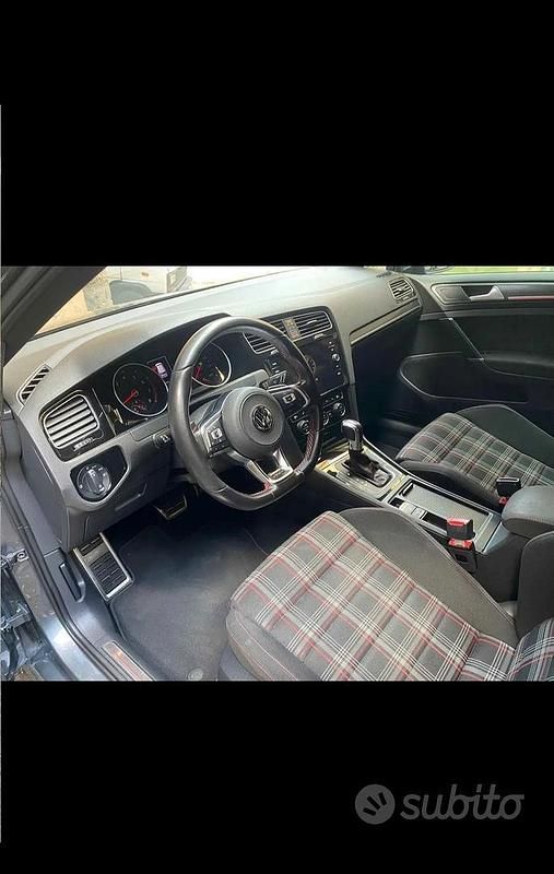 Usata VW Golf VII GTI 2017 Berlina