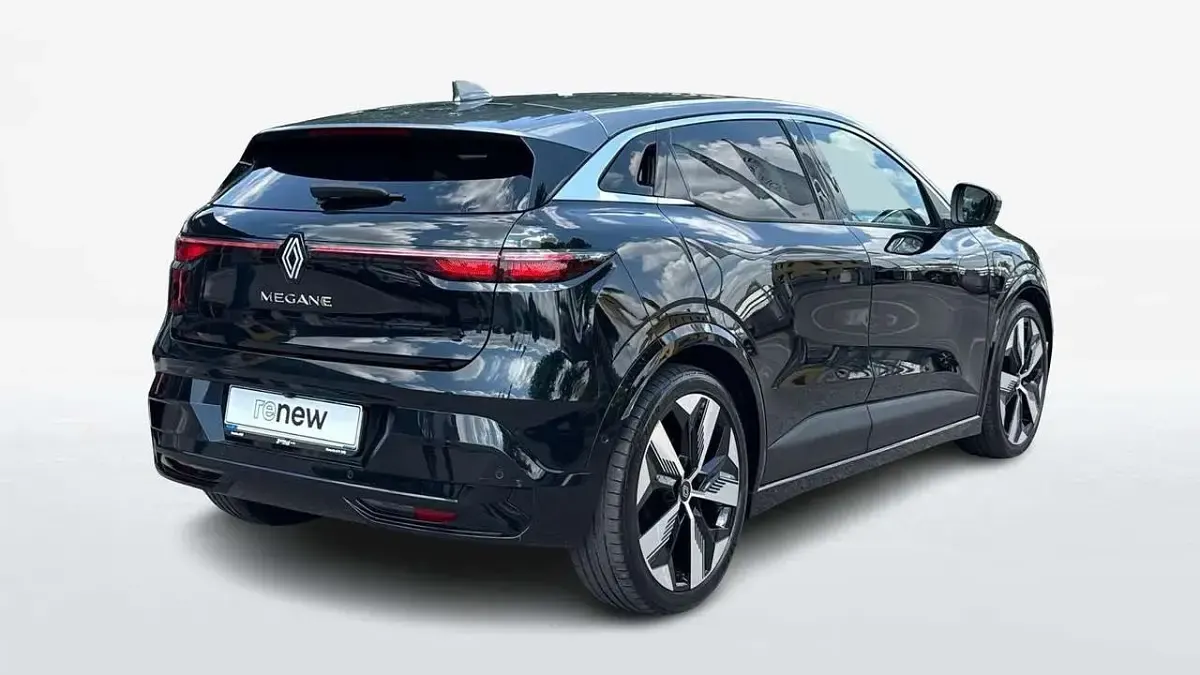 Usata Renault Megane E-Tech Techno 160 kW (218 CV) 2022 Grigio Berlina