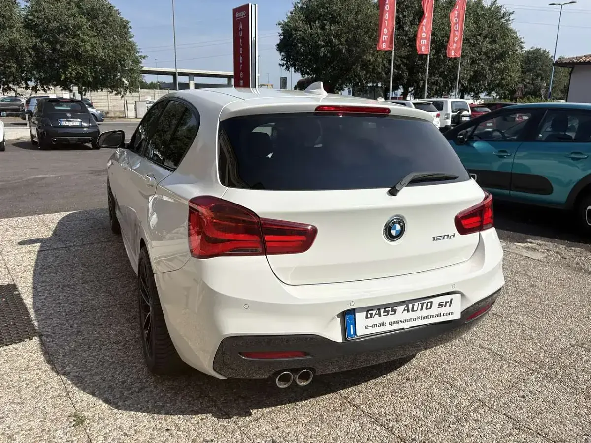 Usata BMW 120 M Sport 190 CV (139 kW) 2017 Bianco Berlina