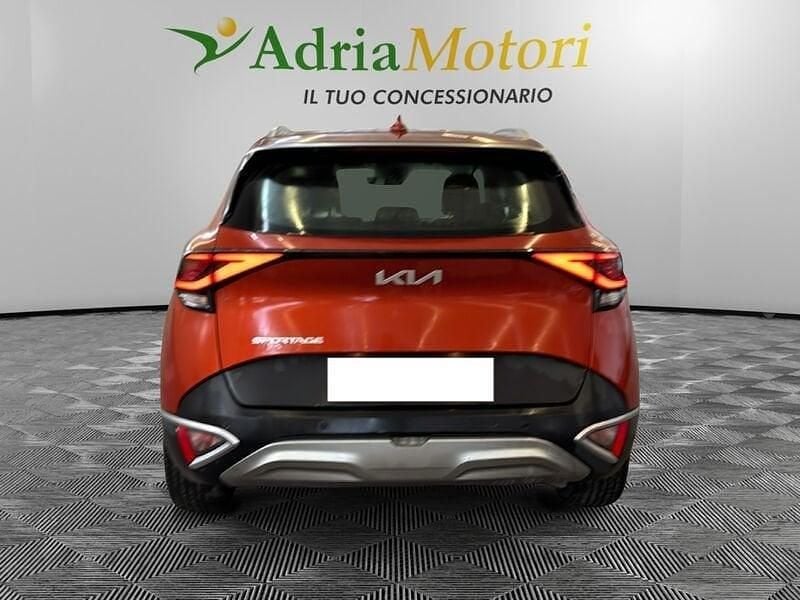 Usata Kia Sportage 136 CV (100 kW) 2023 Arancione SUV