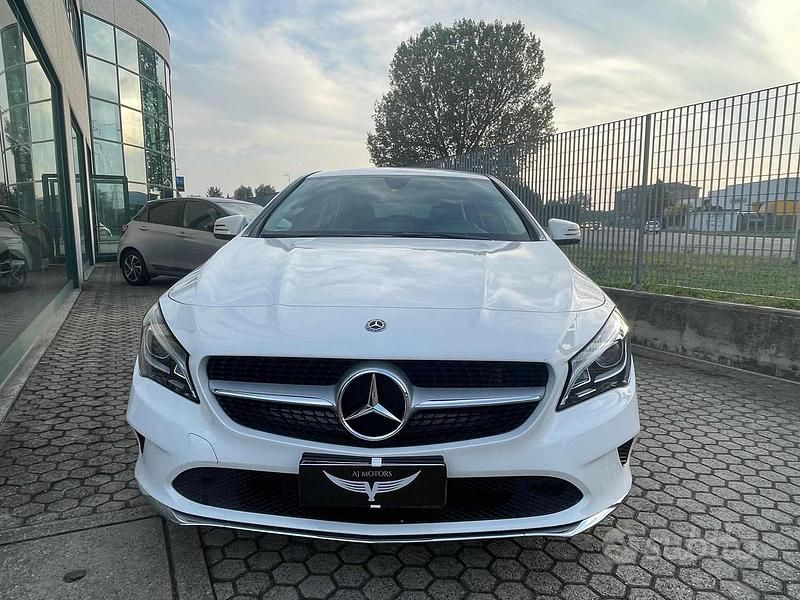 Usata Mercedes CLA200 Shooting Brake 150 CV (110 kW) 2019 Bianco Station wagon