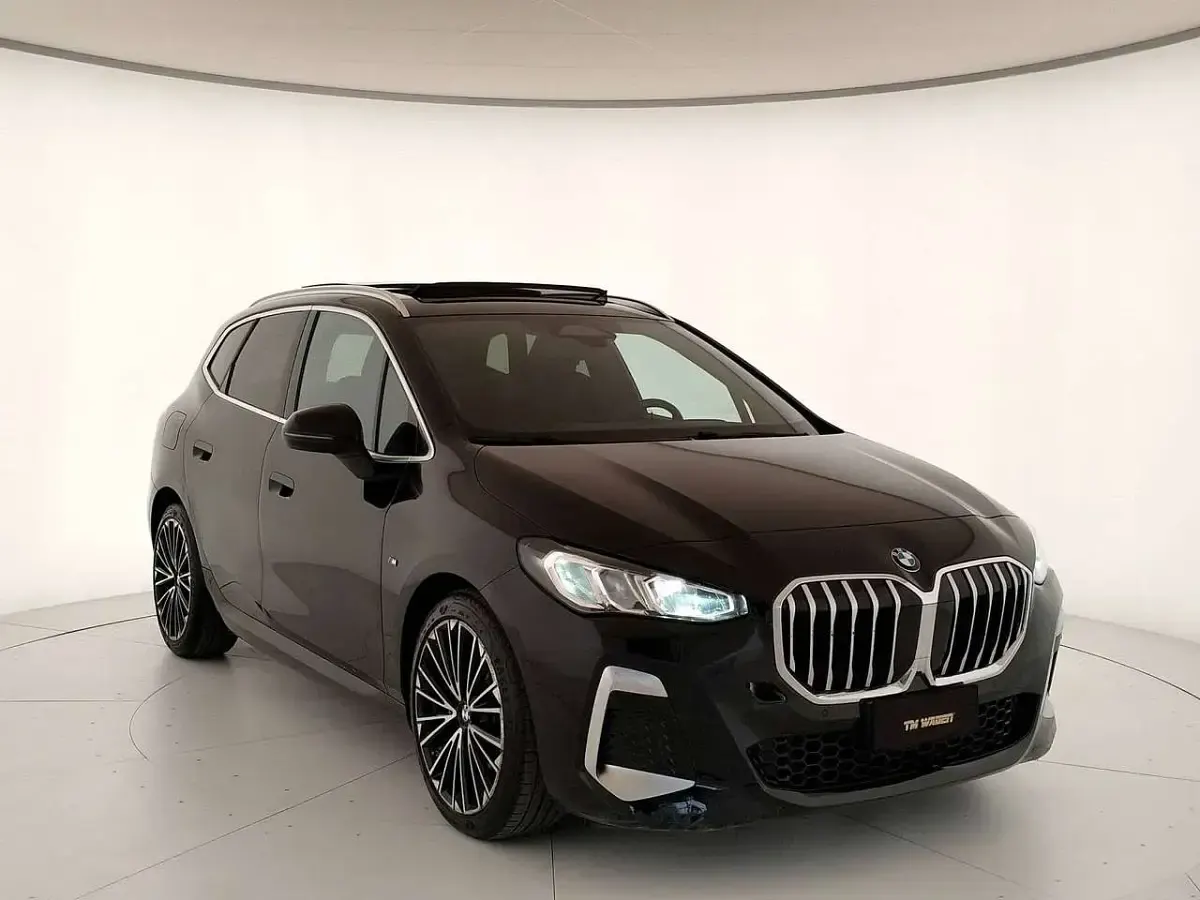 Usata BMW 220 Active Tourer M Sport 156 CV (114 kW) 2023 Nero Monovolume