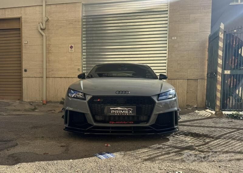 Usata Audi TT RS Sport 400 CV (294 kW) 2018 Grigio Coupé