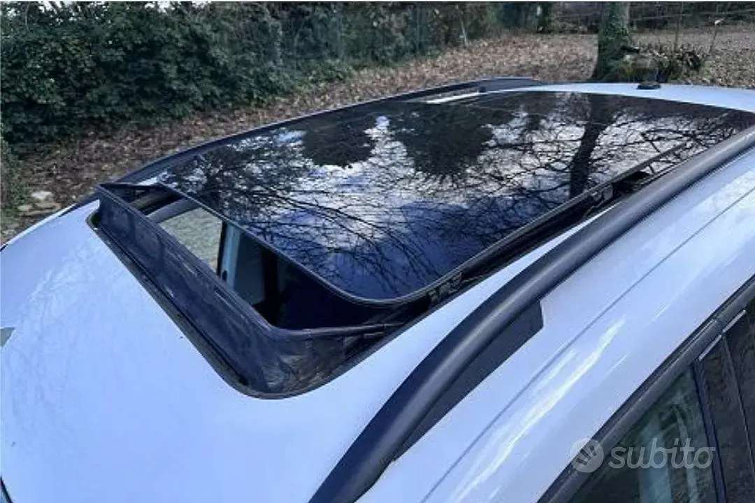 Usata VW Tiguan 140 CV (102 kW) 2011 Bianco SUV