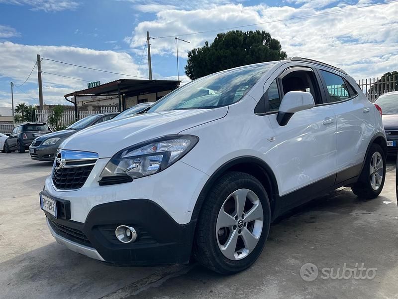 Usata Opel Mokka Cosmo 136 CV (100 kW) 2016 Bianco SUV