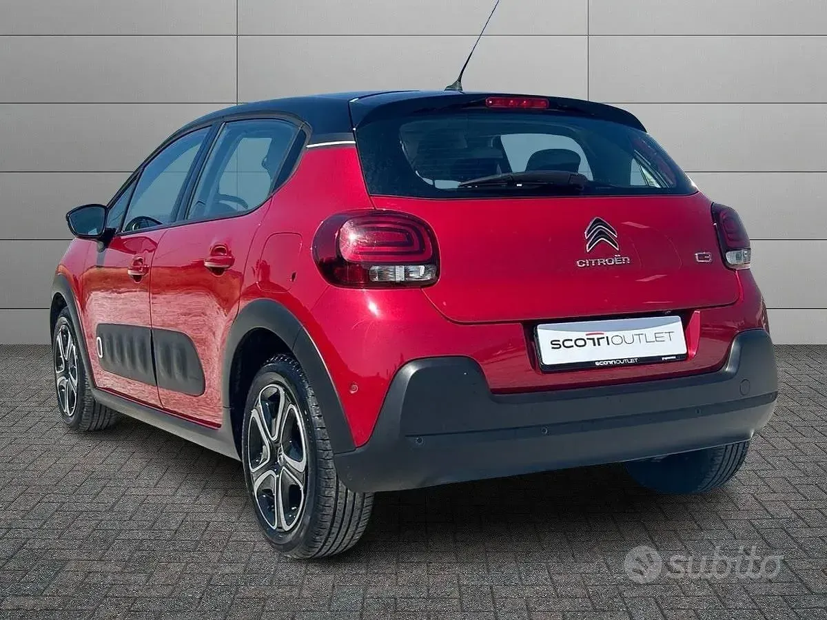 Usata Citroën C3 PureTech 110 CV (80 kW) 2017 Rosso Berlina