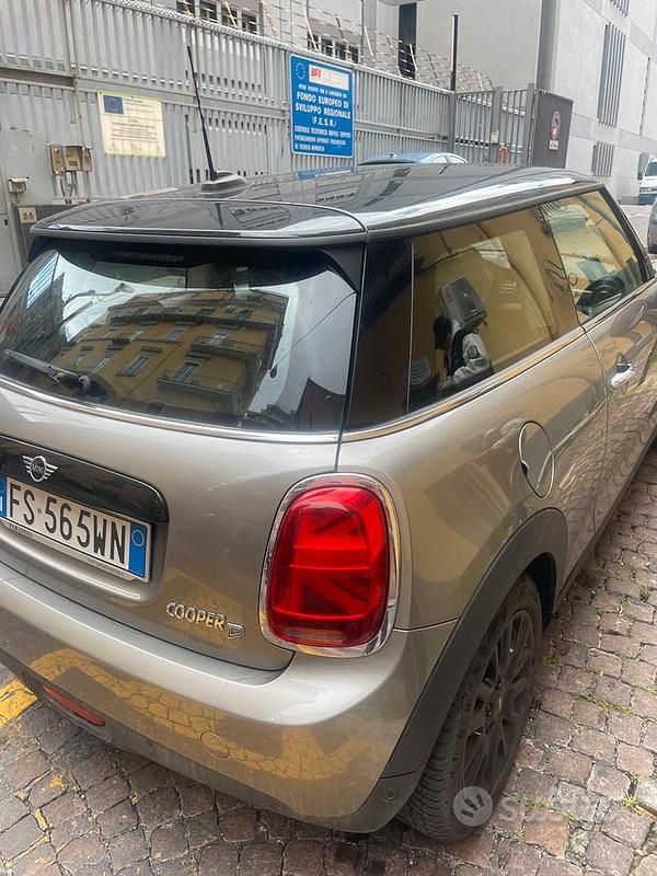 Usata Mini Cooper 116 CV (85 kW) 2018 Utilitaria