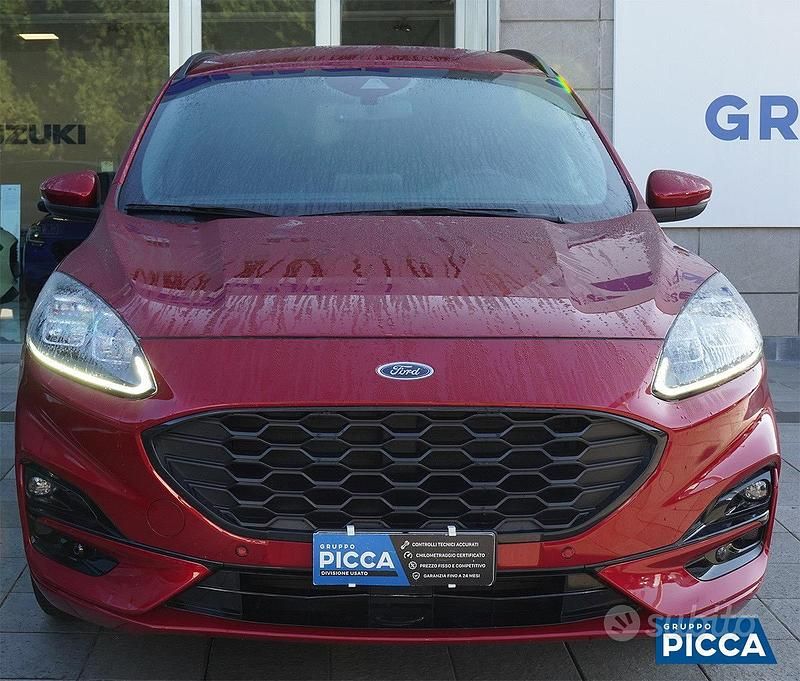 Usata Ford Kuga ST-Line X 120 CV (88 kW) 2022 Rosso SUV