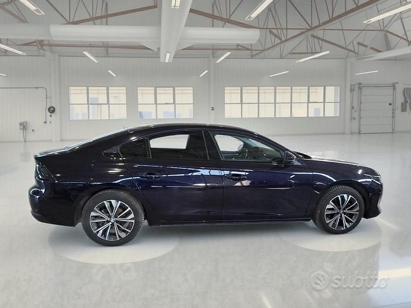 Gebraucht Peugeot 508 Allure 131 PS (96 kW) 2023 Blau Limousine