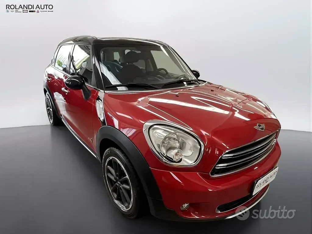 Usata Mini Cooper D Countryman 111 CV (81 kW) 2015 Blazing red SUV