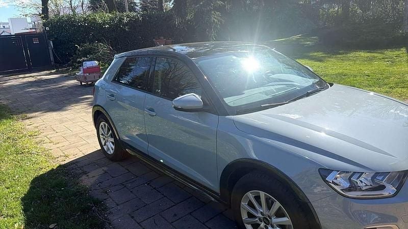 Usata Audi A1 Ambiente 110 CV (80 kW) 2022 Grigio SUV
