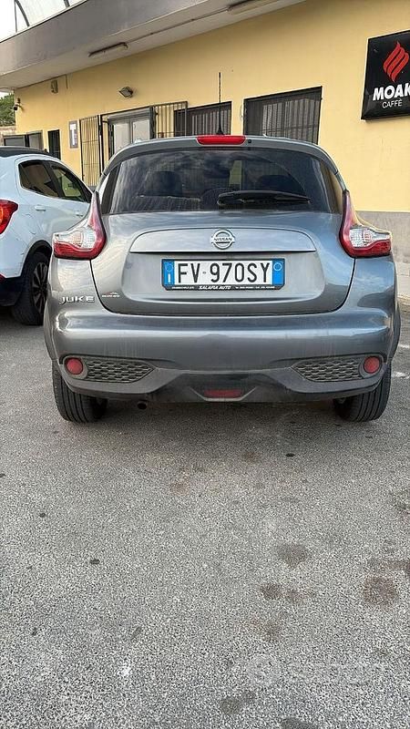 Usata Nissan Juke 113 CV (83 kW) 2018 Grigio SUV