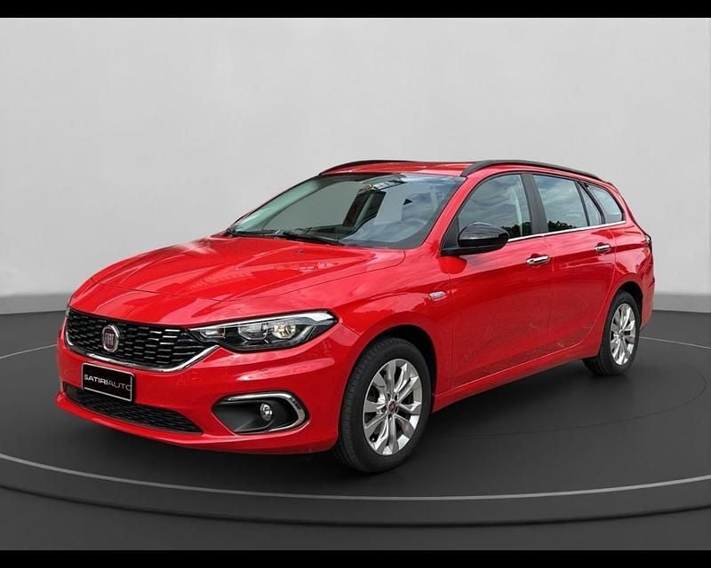 Rosso Usata 2019 Fiat Tipo Business Station wagon | 14.901 € (Molto cara) - Immagine 1/4