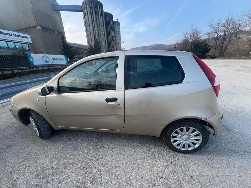 Usata Fiat Punto 2007 Utilitaria
