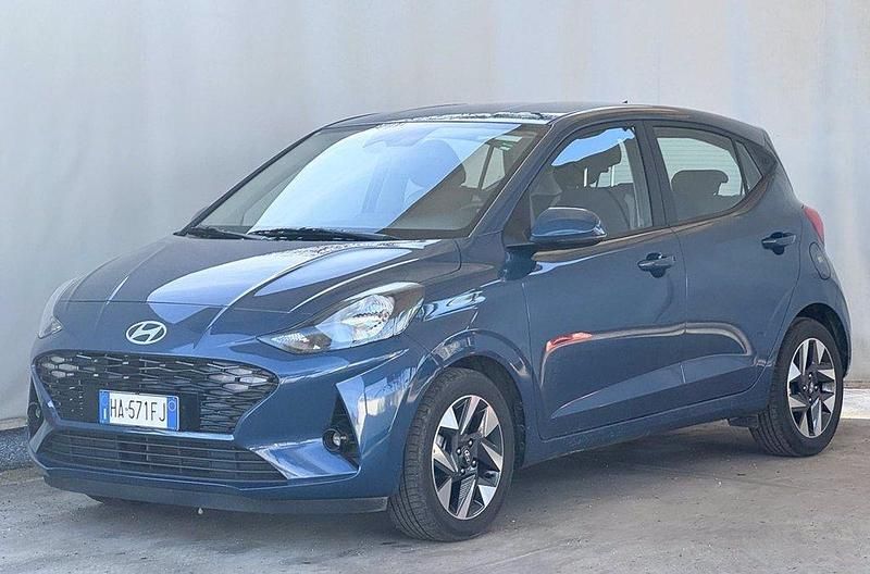 Usata Hyundai i10 63 CV (46 kW) 2025 Blu Utilitaria
