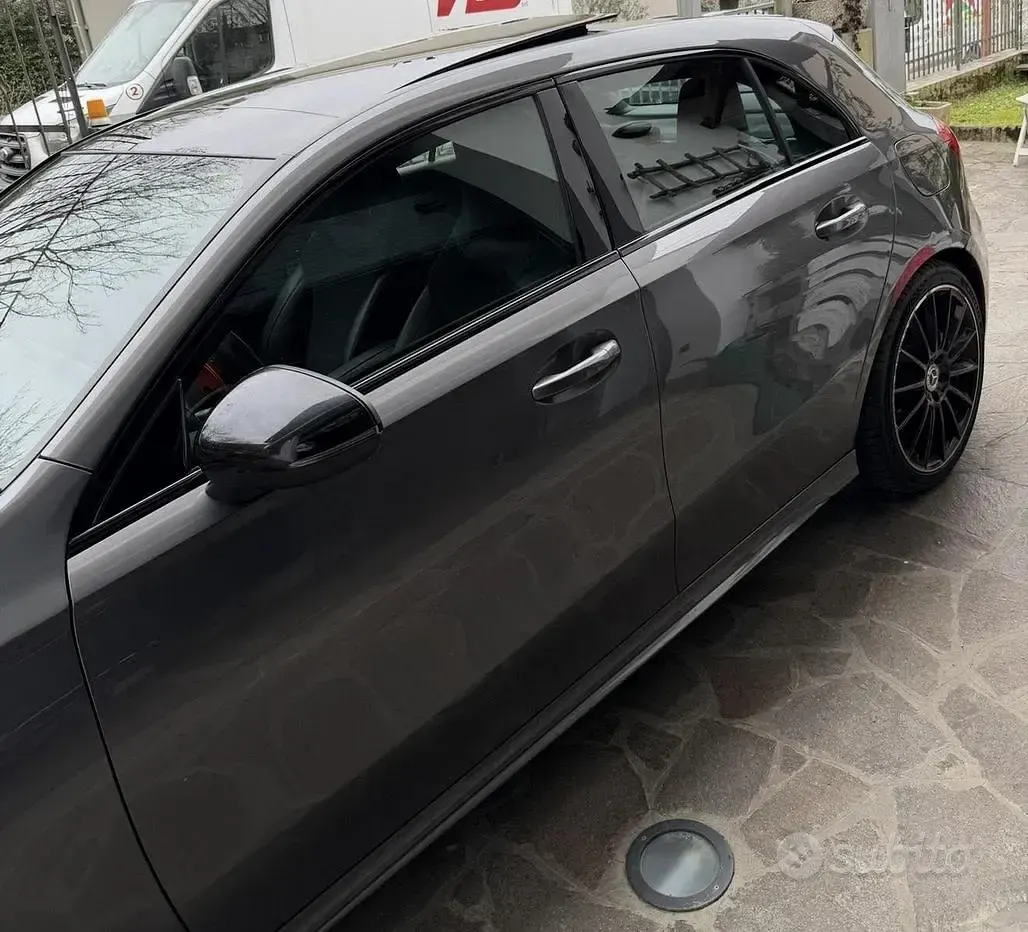 Usata Mercedes A220 190 CV (139 kW) 2019 Grigio Berlina