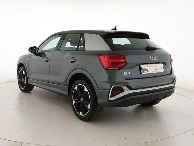 Usata Audi Q2 S-Line 116 CV (85 kW) 2025 Grigio daytona perlato SUV