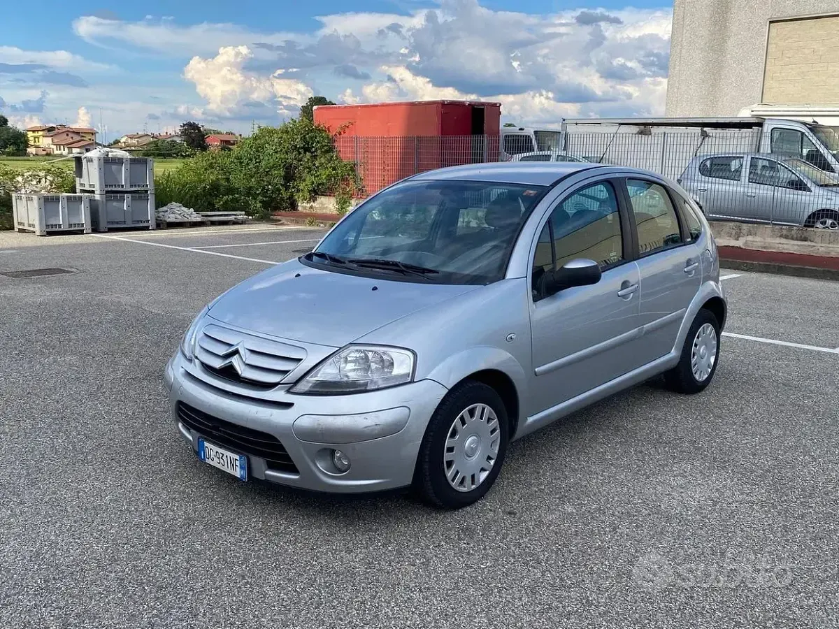Usata Citroën C3 60 CV (44 kW) 2007 Grigio Berlina