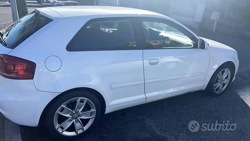 Usata Audi A3 140 CV (102 kW) 2009 Bianco Utilitaria