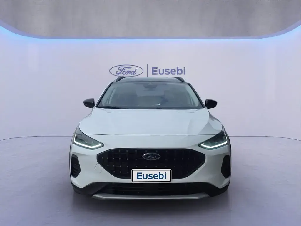 Usata Ford Focus Active X 125 CV (91 kW) 2023 Bianco Berlina