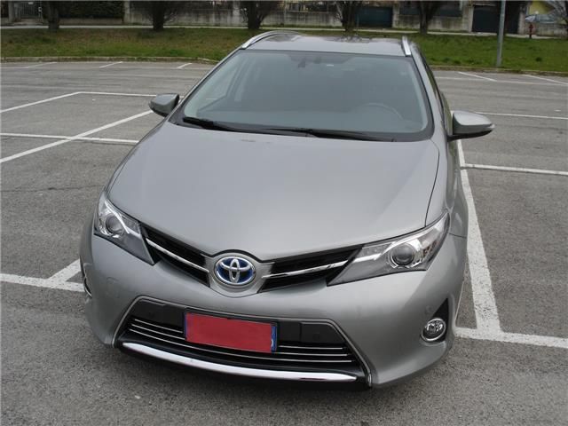 Toyota auris sw