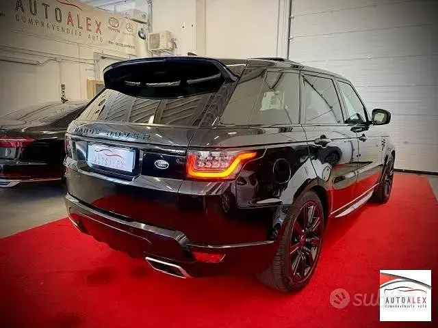 Usata Land Rover Range Rover Sport HSE 249 CV (183 kW) 2021 Nero SUV