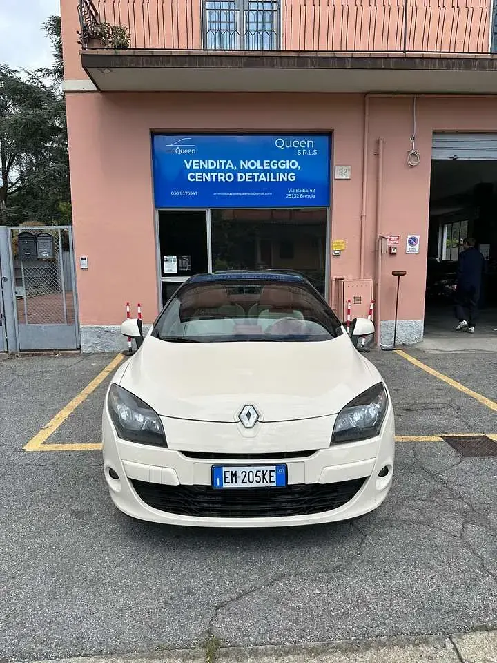 Usata Renault Mégane Cabriolet Floride 110 CV (80 kW) 2012 Bianco Cabrio