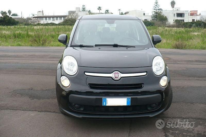 Usata Fiat 500L Business 120 CV (88 kW) 2016 Nero Monovolume