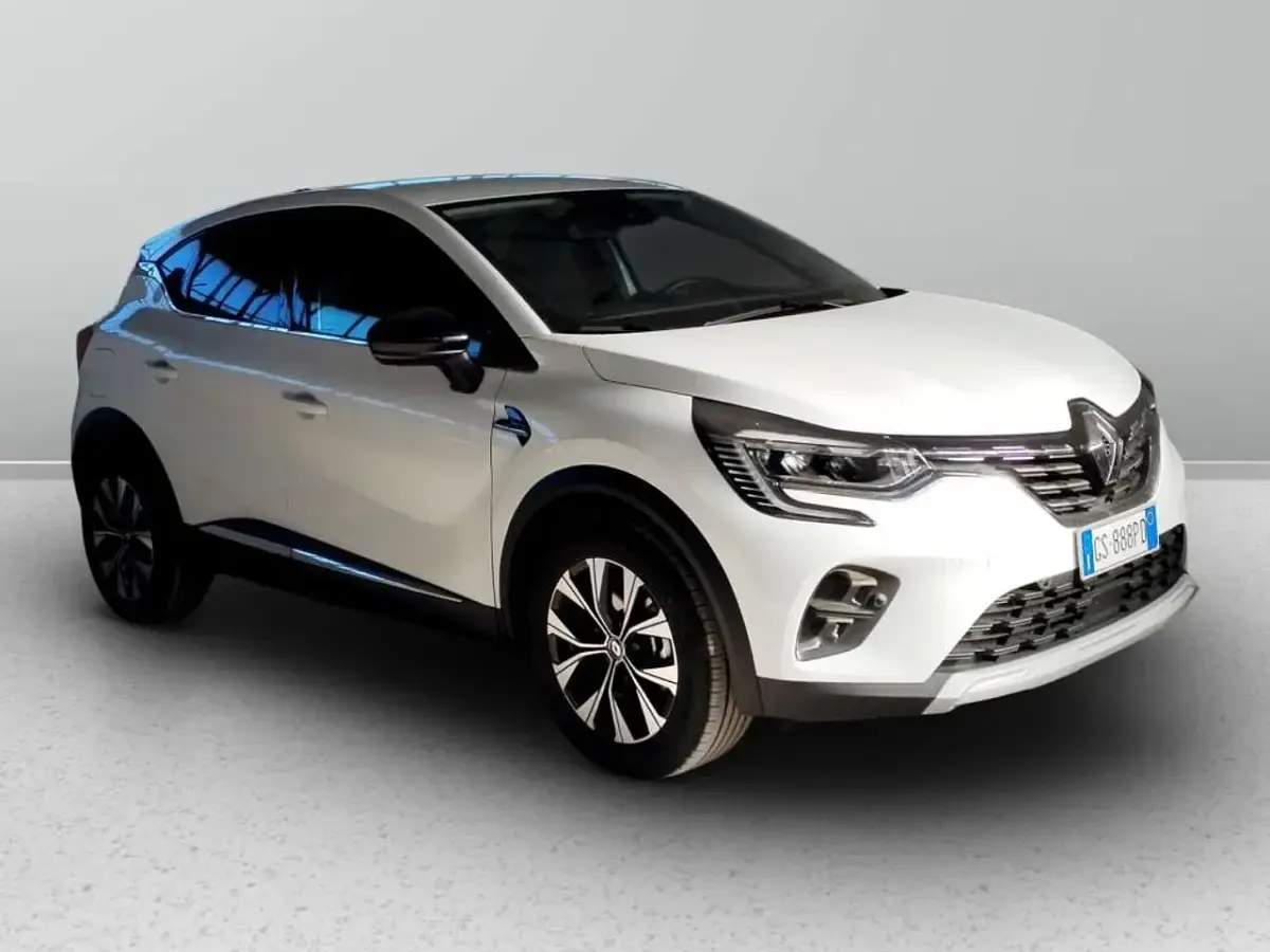 Usata Renault Captur Techno 143 CV (105 kW) 2024 Bianco SUV