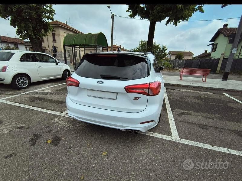 Usata Ford Focus ST-Line 2019 Bianco Berlina