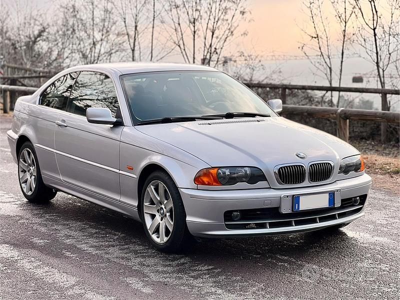 Usata BMW 320 150 CV (110 kW) 2000 Grigio Coupé