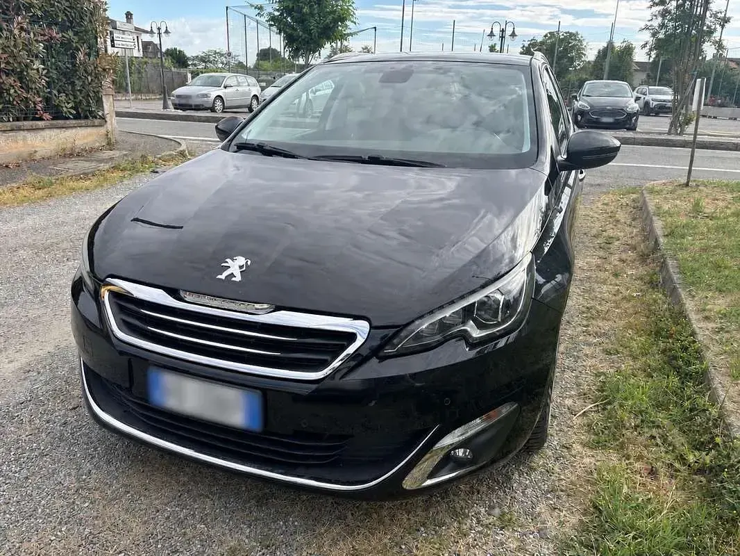 Usata Peugeot 308 SW GT-line 120 CV (88 kW) 2015 Station wagon