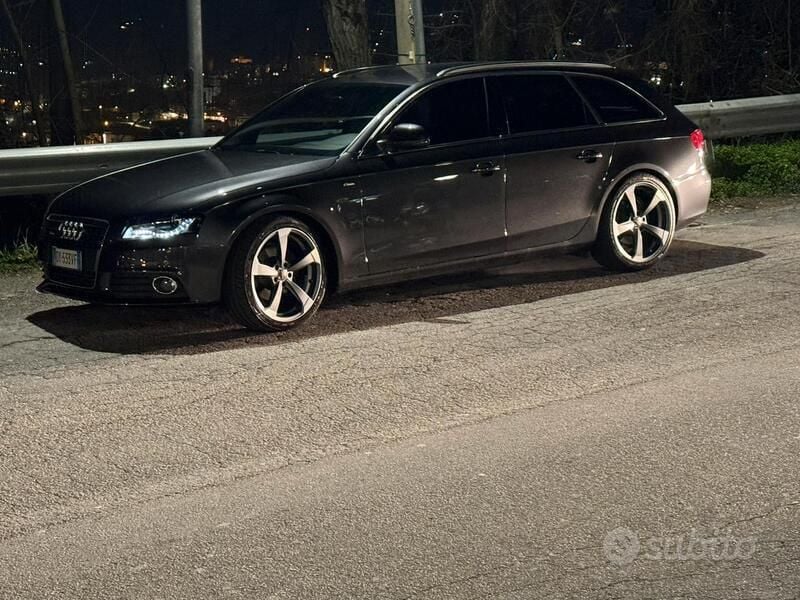 Usata 2009 Audi A4 S-Line Station wagon | 7650 € (Buon prezzo) - Immagine 1/4