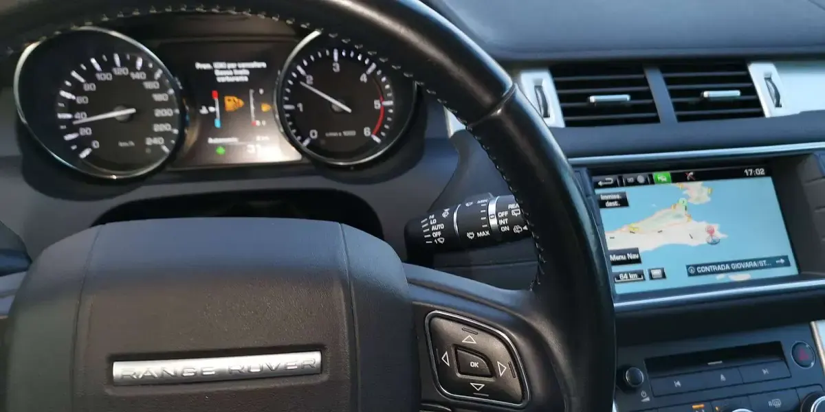 Usata Land Rover Range Rover evoque Pure 150 CV (110 kW) 2015 Bianco SUV