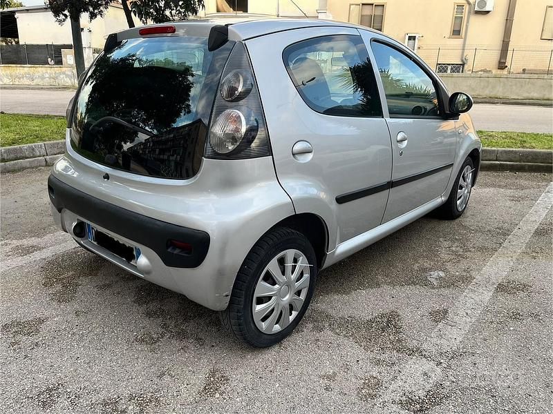 Usata Citroën C1 55 CV (40 kW) 2008 Grigio Utilitaria