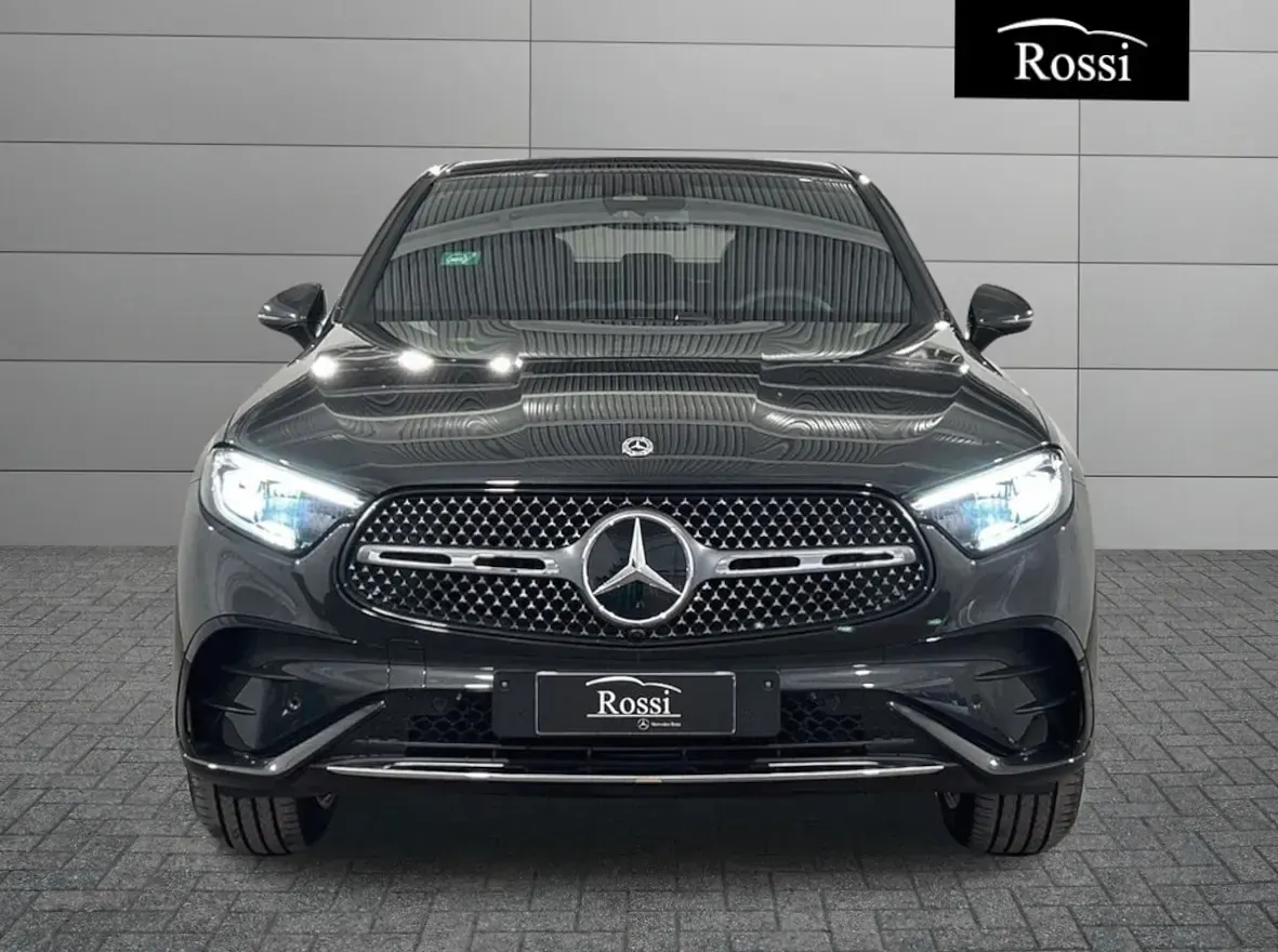 Ny Mercedes GLC300 197 HK (144 kW) 2026 Svart Sportkupé