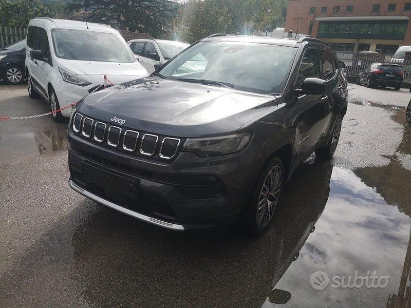 Grigio Usata 2022 Jeep Compass Limited SUV | 22.490 € (Buon prezzo) - Immagine 1/4