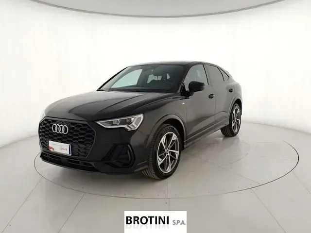 Usata Audi Q3 Sportback S-Line 150 CV (110 kW) 2020 SUV