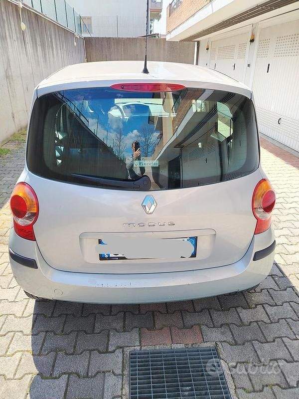 Usata Renault Modus 2005 Grigio Monovolume