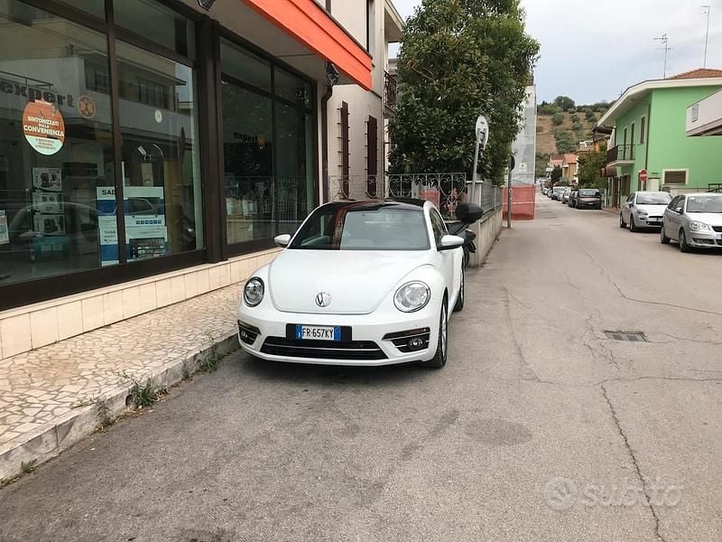 Usata VW Beetle 2018 Bianco Utilitaria
