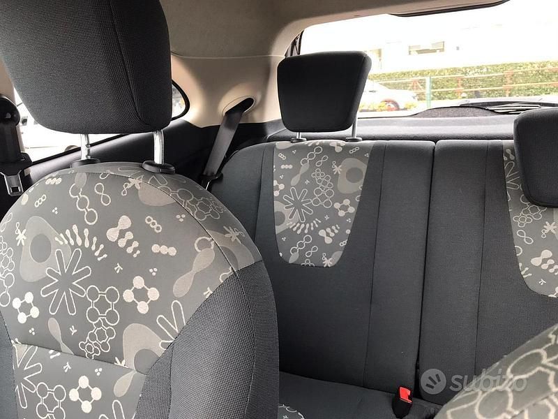 Usata Ford Ka 75 CV (55 kW) 2012 Grigio Utilitaria