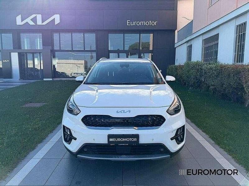 Usata Kia Niro Style 141 CV (103 kW) 2021 Bianco SUV