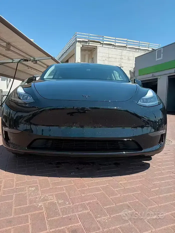 Usata Tesla Model Y Performance 185 kW (252 CV) 2023 SUV